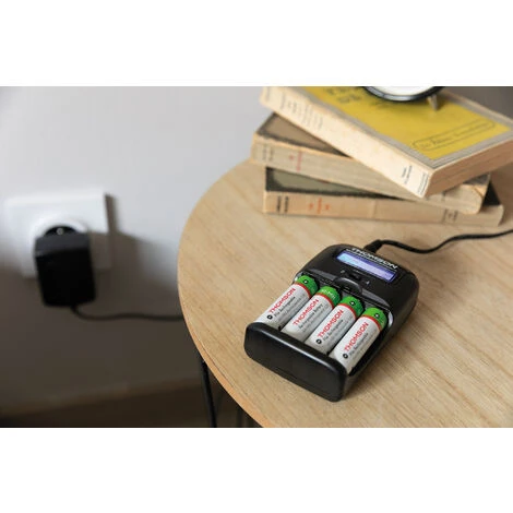 Promo ⌛ Chargeur à Rechargement Rapide Pour Piles AA Et AAA (fournies) - Thomson ✔️ 6 Promo ⌛ Chargeur à Rechargement Rapide Pour Piles AA Et AAA (fournies) - Thomson ✔️ – Image 4